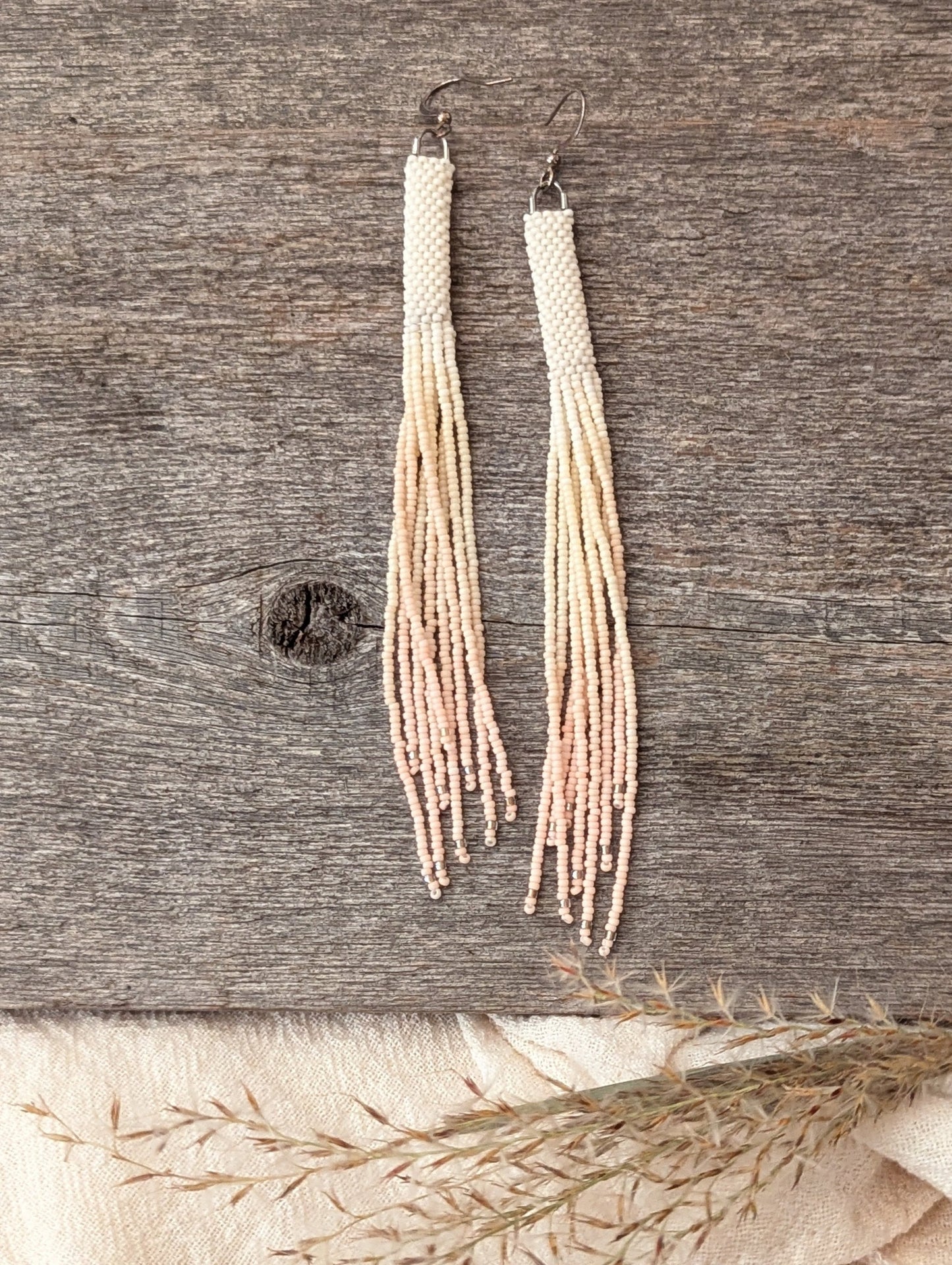 ✨ Creamy Blush Ombre Cascade Earring